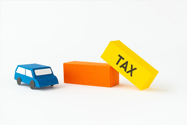 自動車税（種別割）・軽自動車税（種別割）はいくら？排気量別の税額・特例措置について