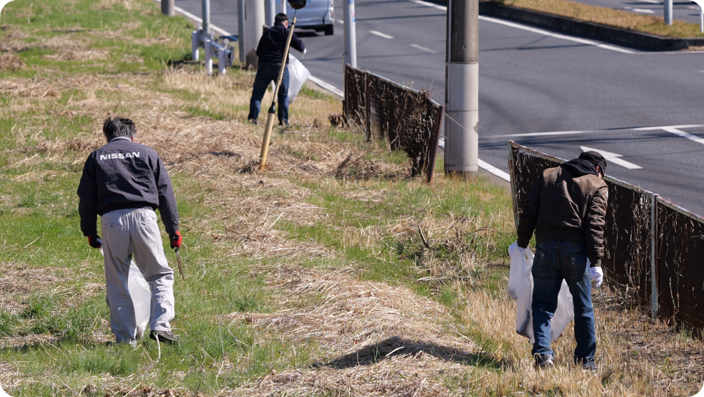 第12回ボランティア活動　本社及び周辺の掃除1