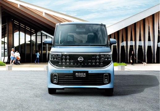 角に丸みを持たせた「かどまる四角」。街で目を引くおしゃれな外観。