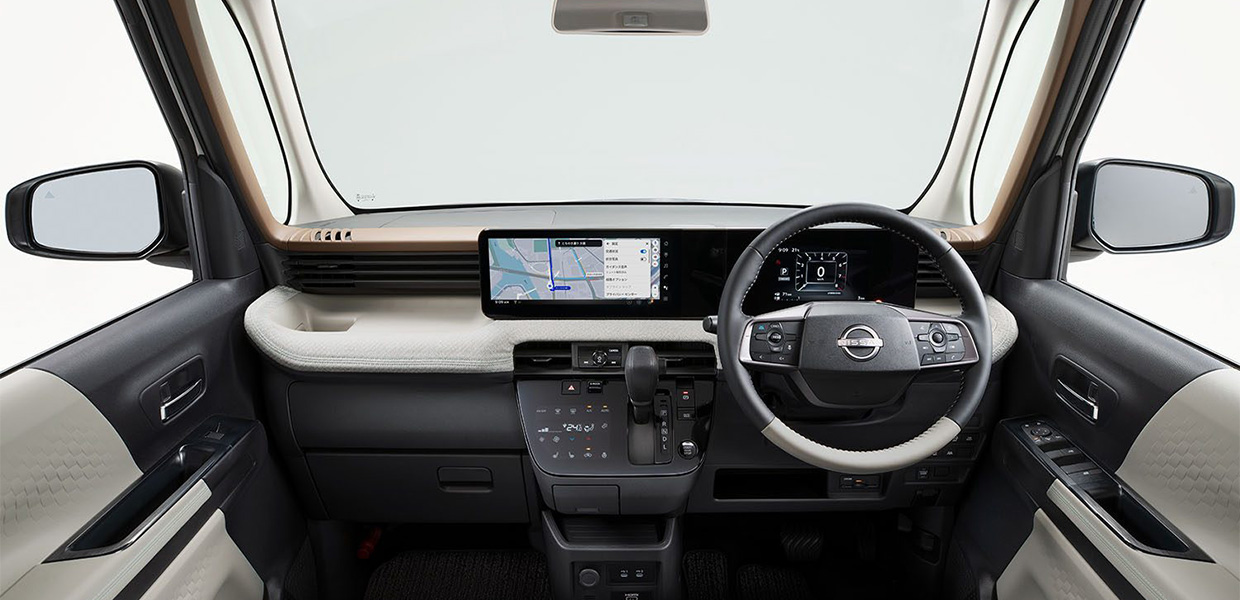 ダッシュボードやメーター周りがすっきり。