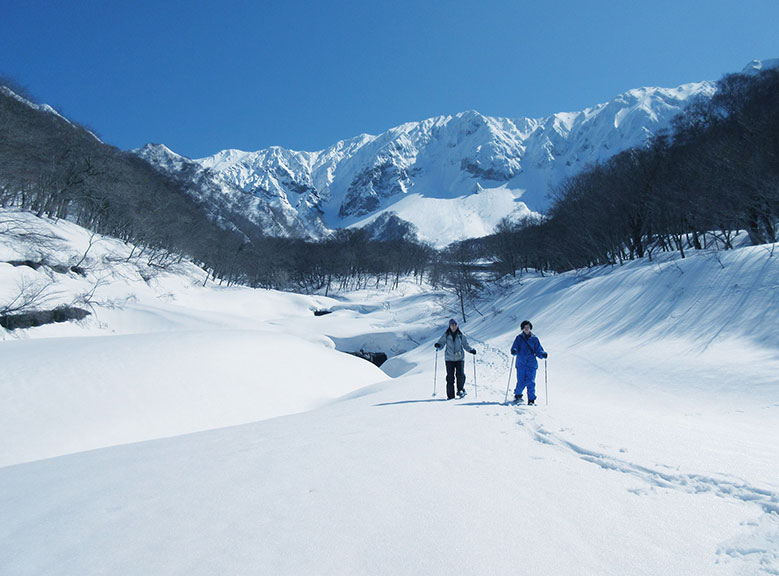 大山スノーシュービギナーコース