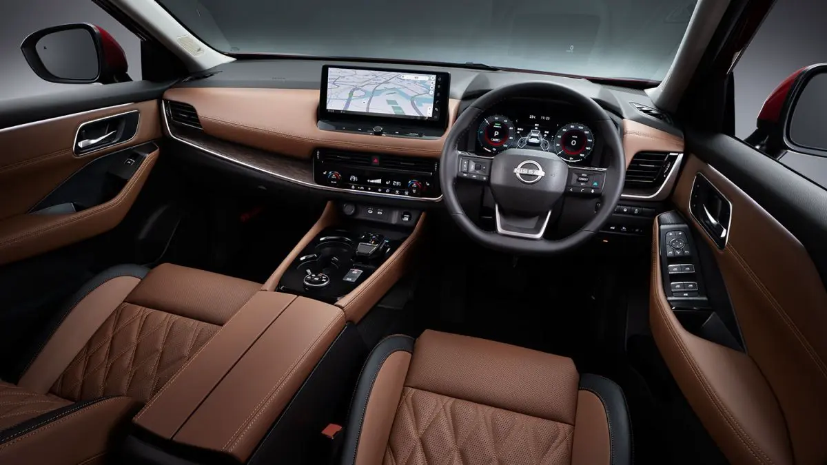 日産：エクストレイル [ X-TRAIL ] SUV｜室内