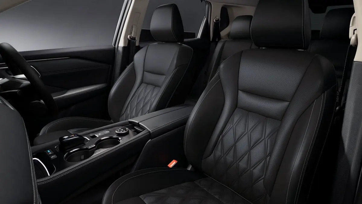 日産：エクストレイル [ X-TRAIL ] SUV｜室内